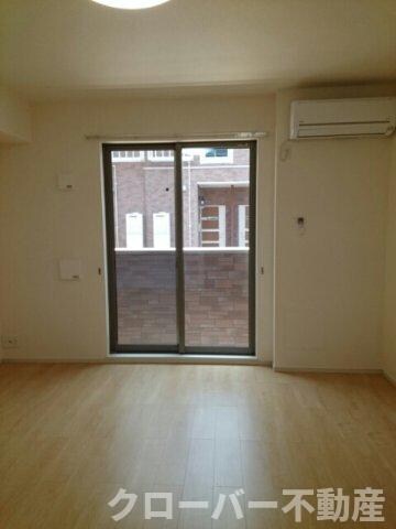 フィオーレ　リン　Ａの物件内観写真