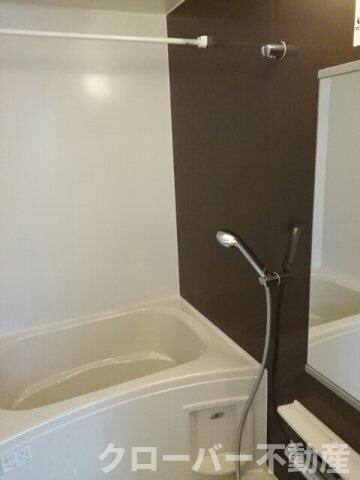 フィオーレ　リン　Ａの物件内観写真