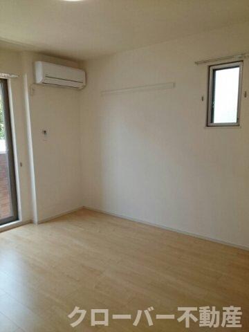 フィオーレ　リン　Ａの物件内観写真