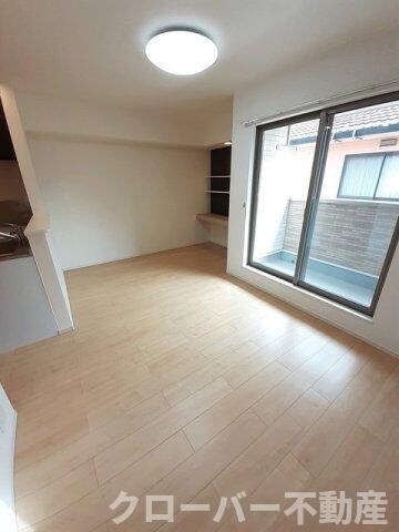 ドゥース　レシ　Ａの物件内観写真