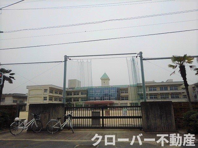 クリアストリーム　Ｂの物件外観写真