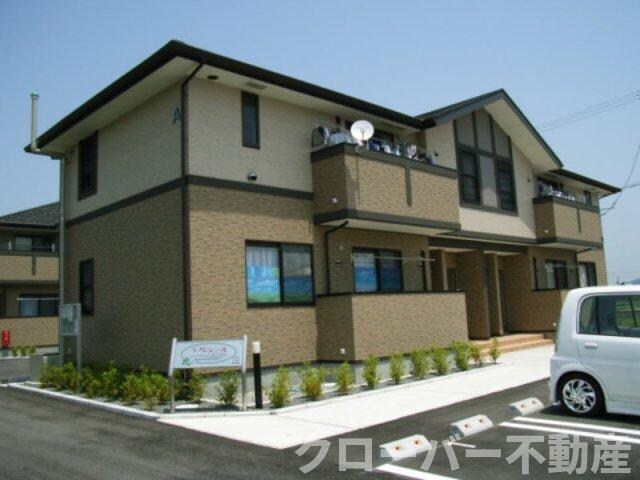 ラフレシールＡの物件外観写真