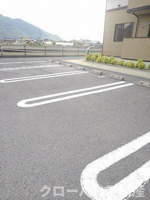 ラフレシールＡの物件外観写真