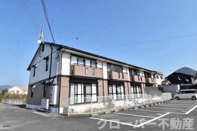 グレースヴィラ A棟の物件外観写真