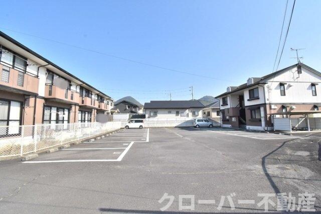 グレースヴィラ A棟の物件外観写真