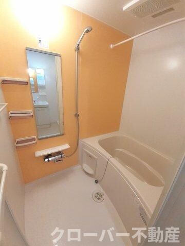 ドゥース　レシ　Ａの物件内観写真