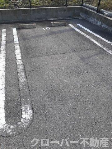 リバーサイド三条の物件外観写真