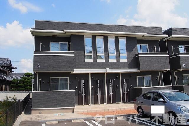 レグザーニ　Ａの物件外観写真