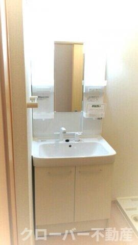 レグザーニ　Ａの物件内観写真