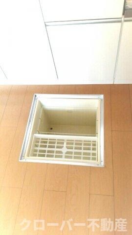 レグザーニ　Ａの物件内観写真