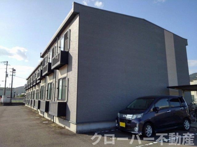 レオパレスＦ　ＯＨＡＮＡの物件外観写真