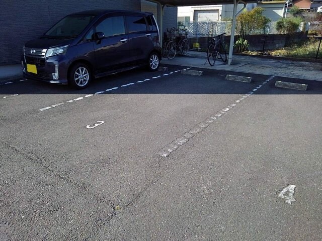 レオパレスＦ　ＯＨＡＮＡの物件外観写真