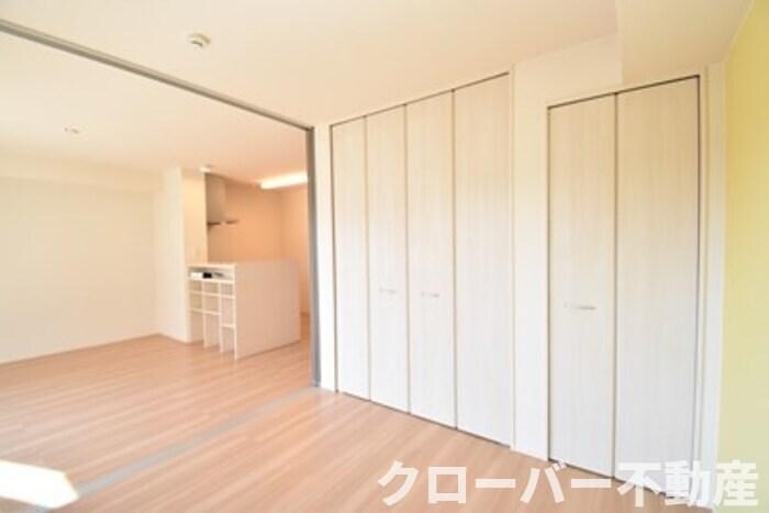 シャンゼリーゼの物件内観写真