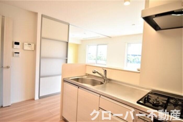 シャンゼリーゼの物件内観写真