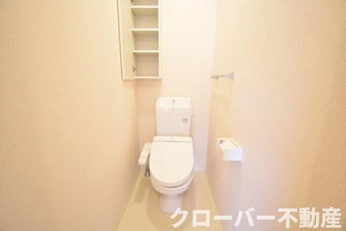 シャンゼリーゼの物件内観写真