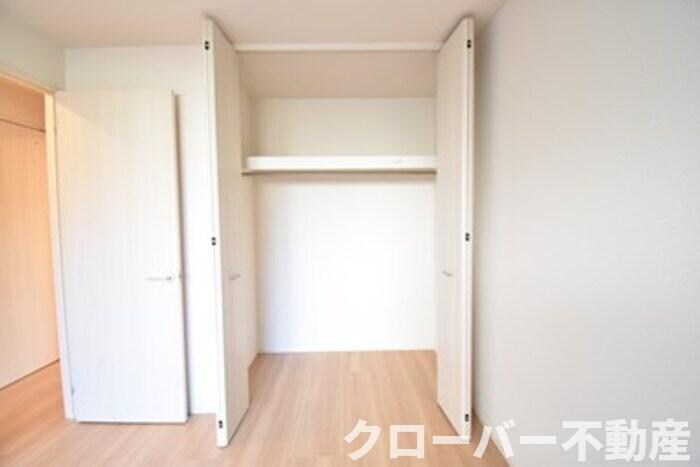 シャンゼリーゼの物件内観写真