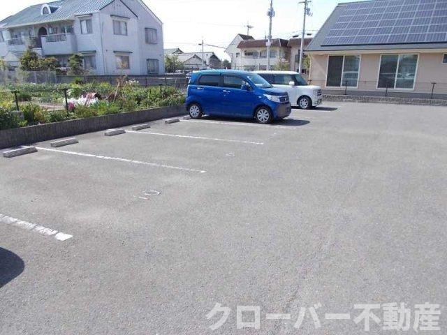 レオパレスやまきたの物件外観写真