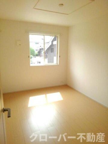 ラメゾン　ドゥ　カンパーニュＢの物件内観写真