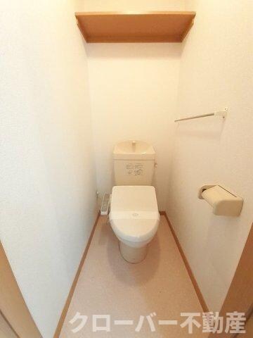 クリアネス・リリーＢの物件内観写真