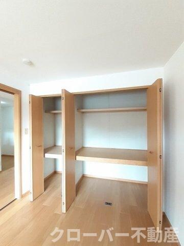 クリアネス・リリーＢの物件内観写真