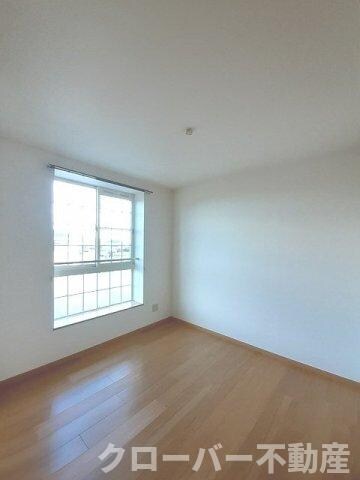 クリアネス・リリーＢの物件内観写真