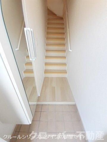 綾川町アパートＡの物件内観写真