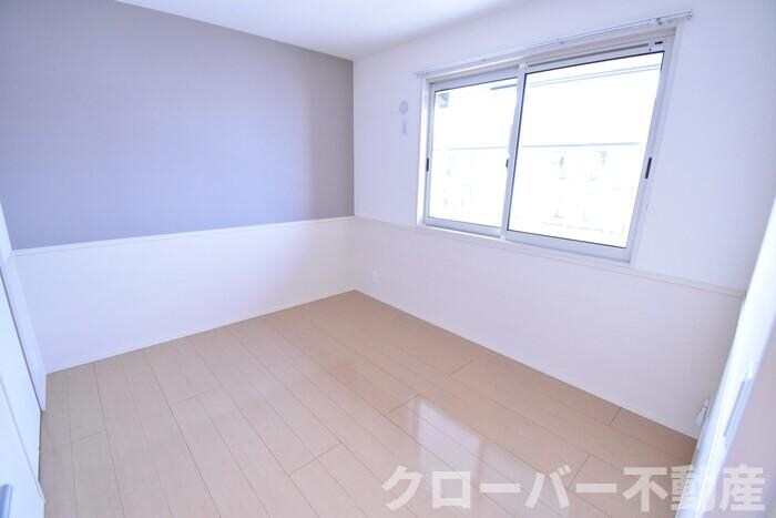 プラティーク ハバラの物件内観写真