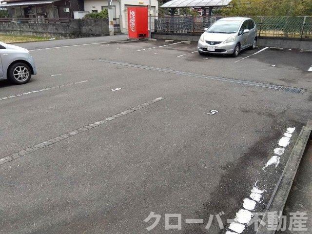 レオネクストキララⅡの物件外観写真