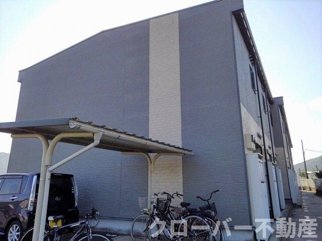 レオパレスＦ　ＯＨＡＮＡの物件外観写真