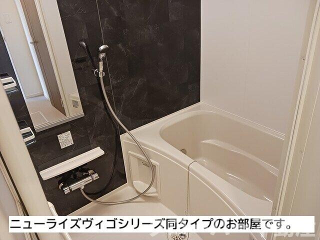 クオリティー宇多津Ａの物件内観写真