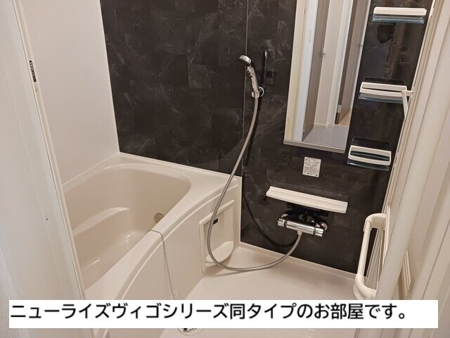 クオリティー宇多津Ａの物件内観写真