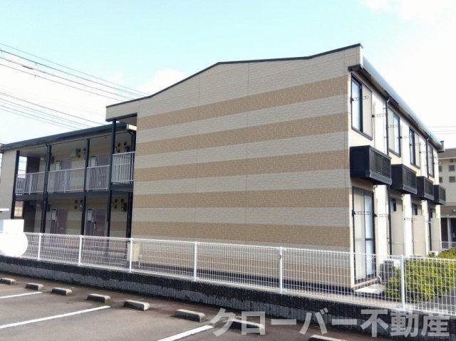 レオパレス東大浜２の物件外観写真