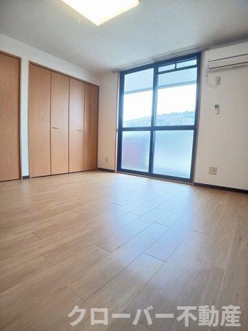 ローフィルドの物件内観写真