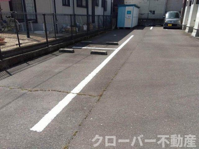 レオパレスたかぎの物件外観写真