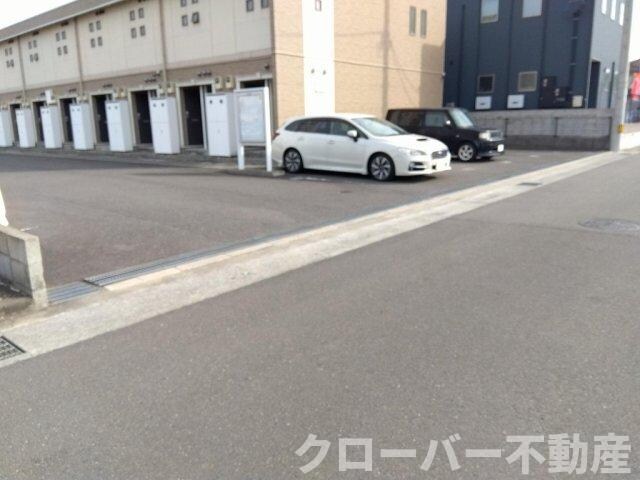 レオネクストかおりの物件外観写真