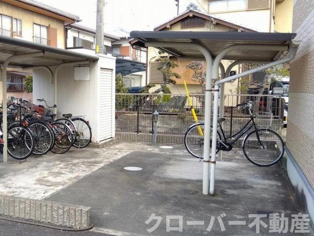 レオパレスやまきたの物件外観写真