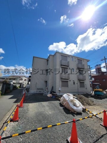 Le　Bouheur大枝北町の物件外観写真