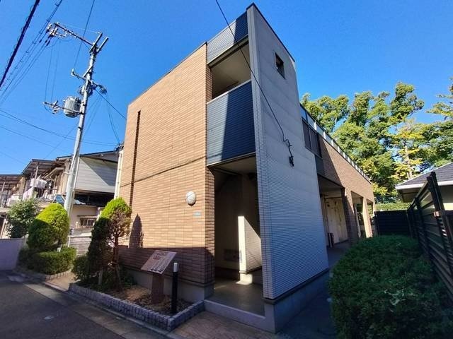 ゴールドクレスト雁屋南の物件外観写真