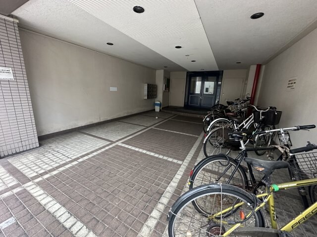 摂津本山駅 徒歩5分 4階の物件外観写真
