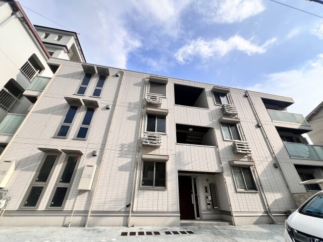 グレイスコート本山中町の物件外観写真