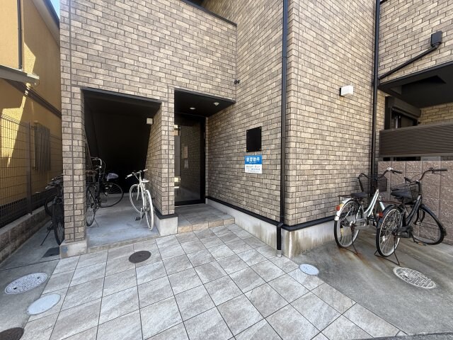 フローレンス甲南町の物件外観写真