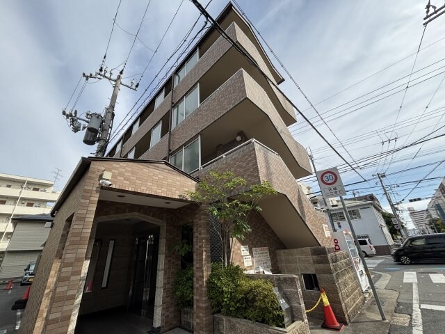 サンリット本山南の物件外観写真