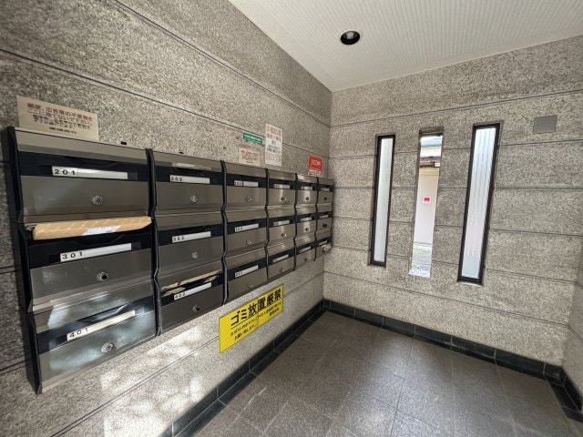 サンリット本山南の物件外観写真