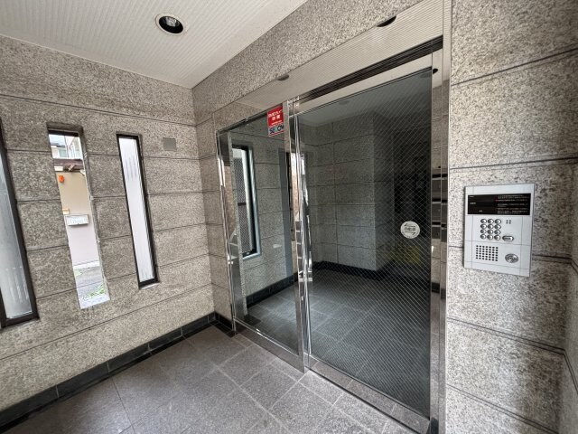 サンリット本山南の物件外観写真