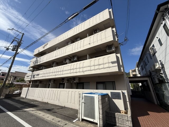 ハッピーコート甲南山手の物件外観写真