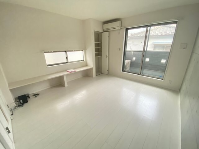 アクロス神戸灘アパートメントの物件内観写真