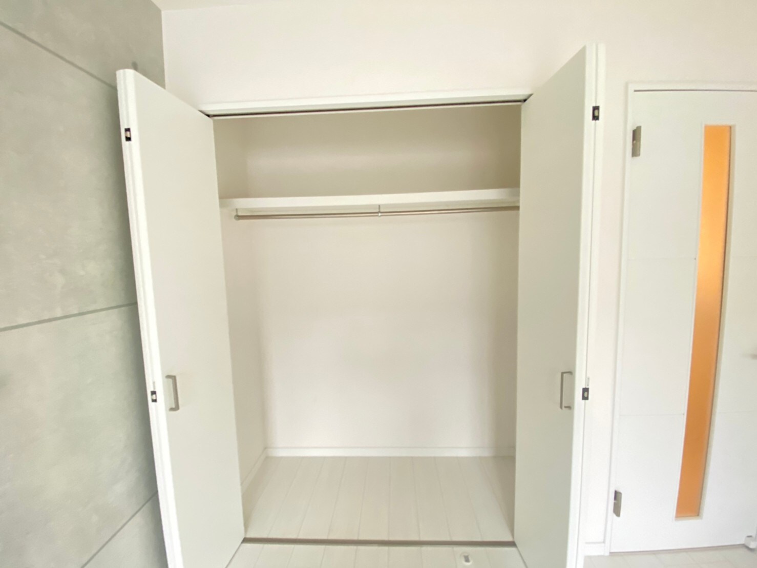 アクロス神戸灘アパートメントの物件内観写真