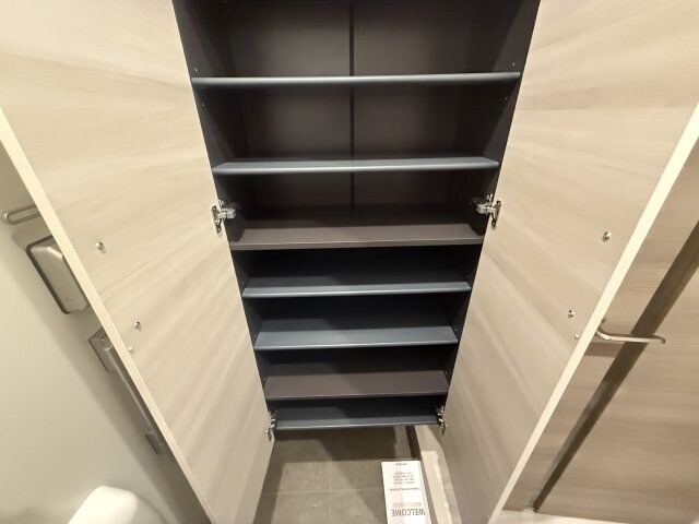 コンフォール赤坂の物件内観写真