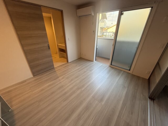 コンフォール赤坂の物件内観写真