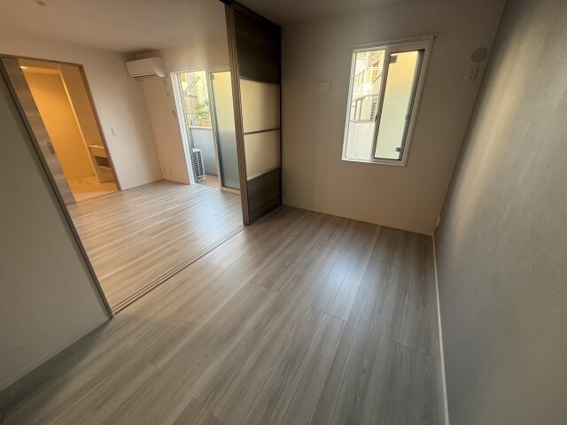 コンフォール赤坂の物件内観写真